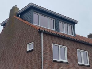 Voorzijde dakkapel woning